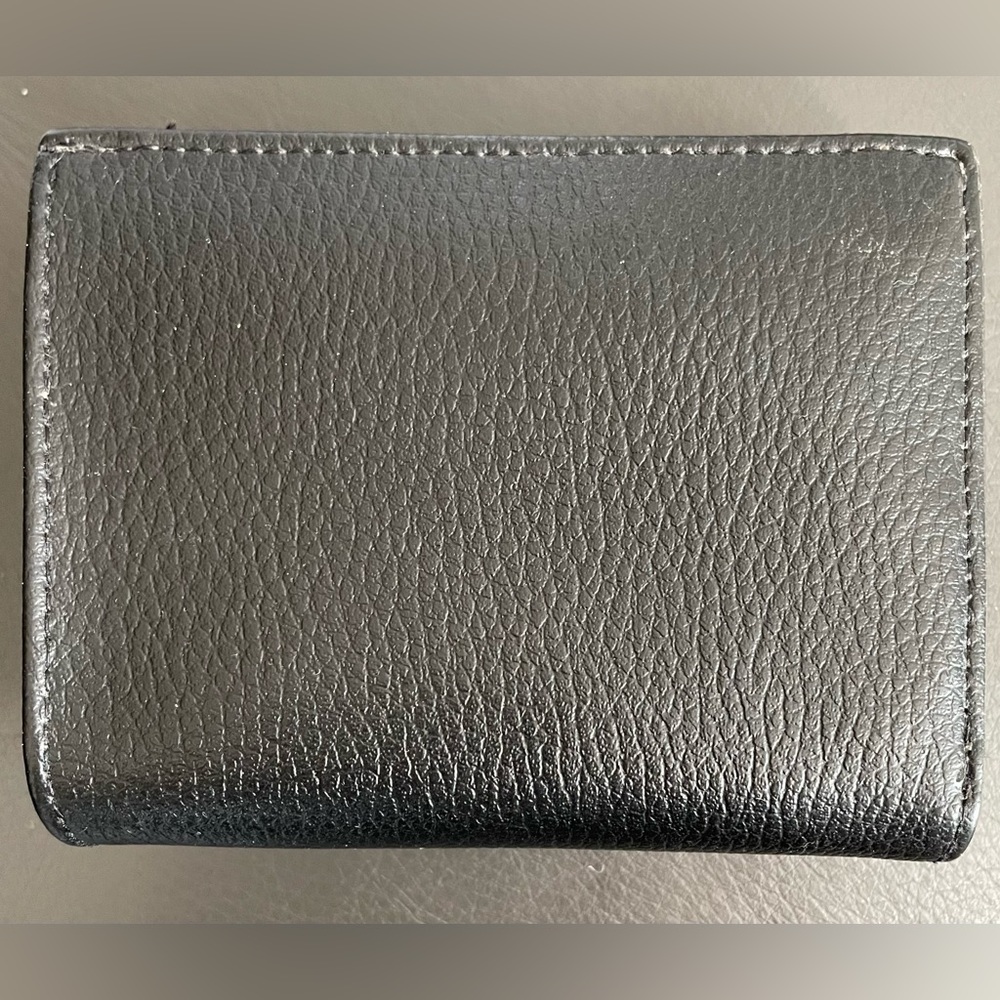 Esprit Wallet - Picture 2 of 8